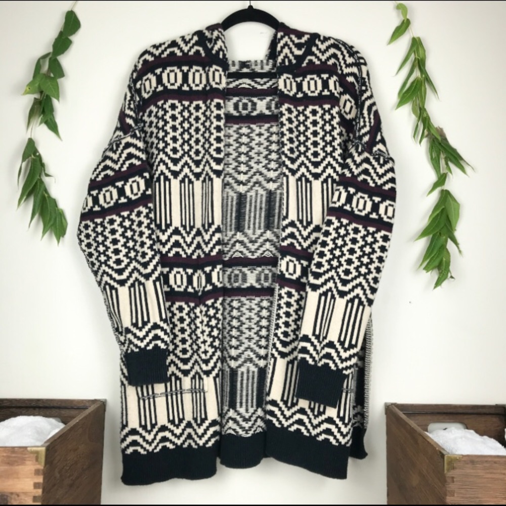 Aztec Tribal Oversize Cardigan Deep Pockets